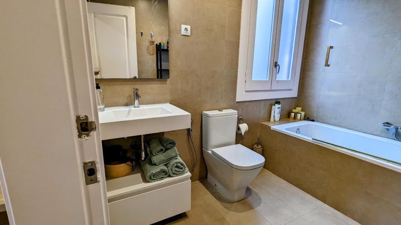 Unique Premium Suite With Sunset Terrace In Born Neighborhood Барселона Екстериор снимка